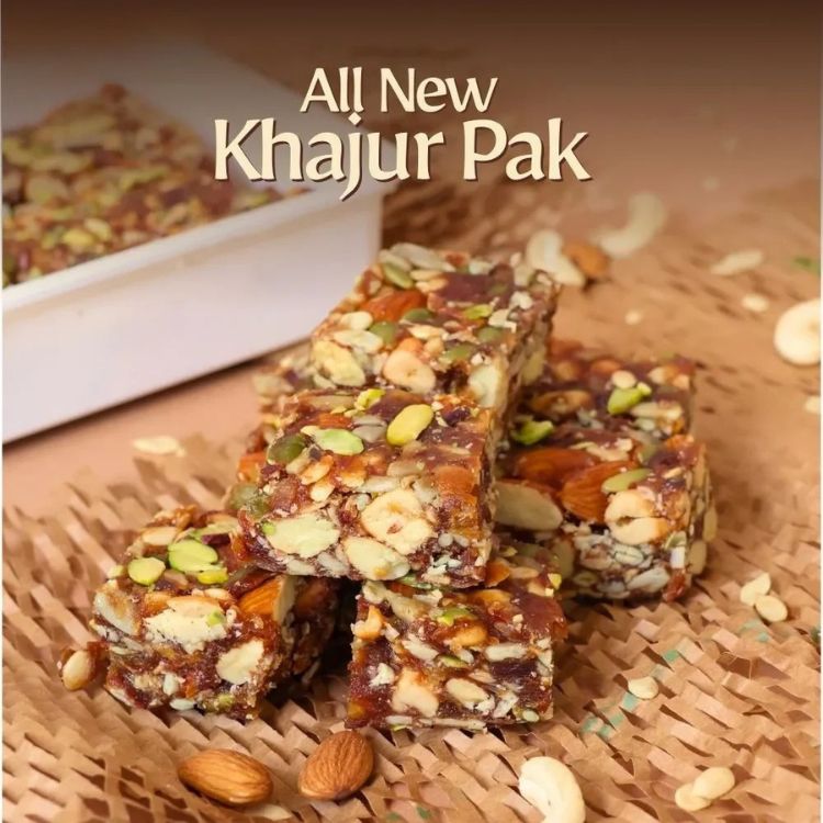 Dryfruit Khajur Pak